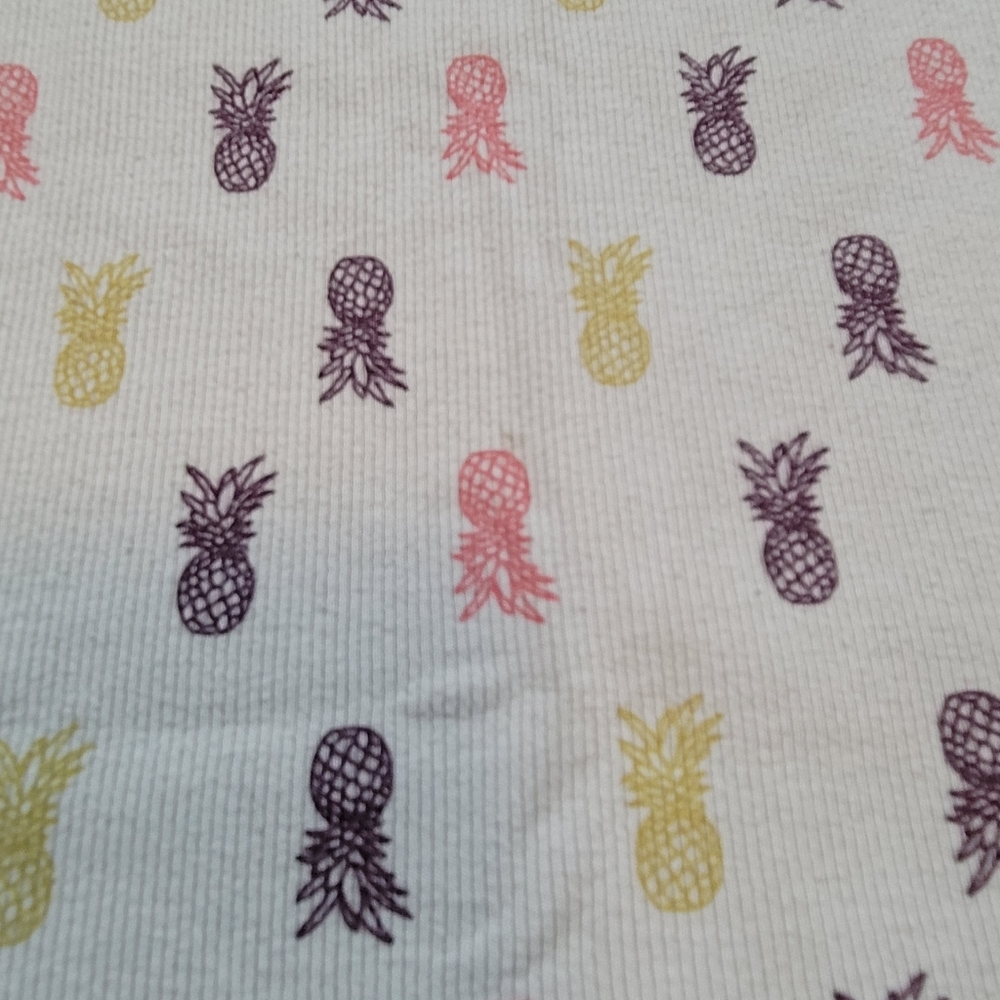 Faded Glory pineapple tank top - Picture 2 of 7